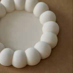 The Bola Mini Dish