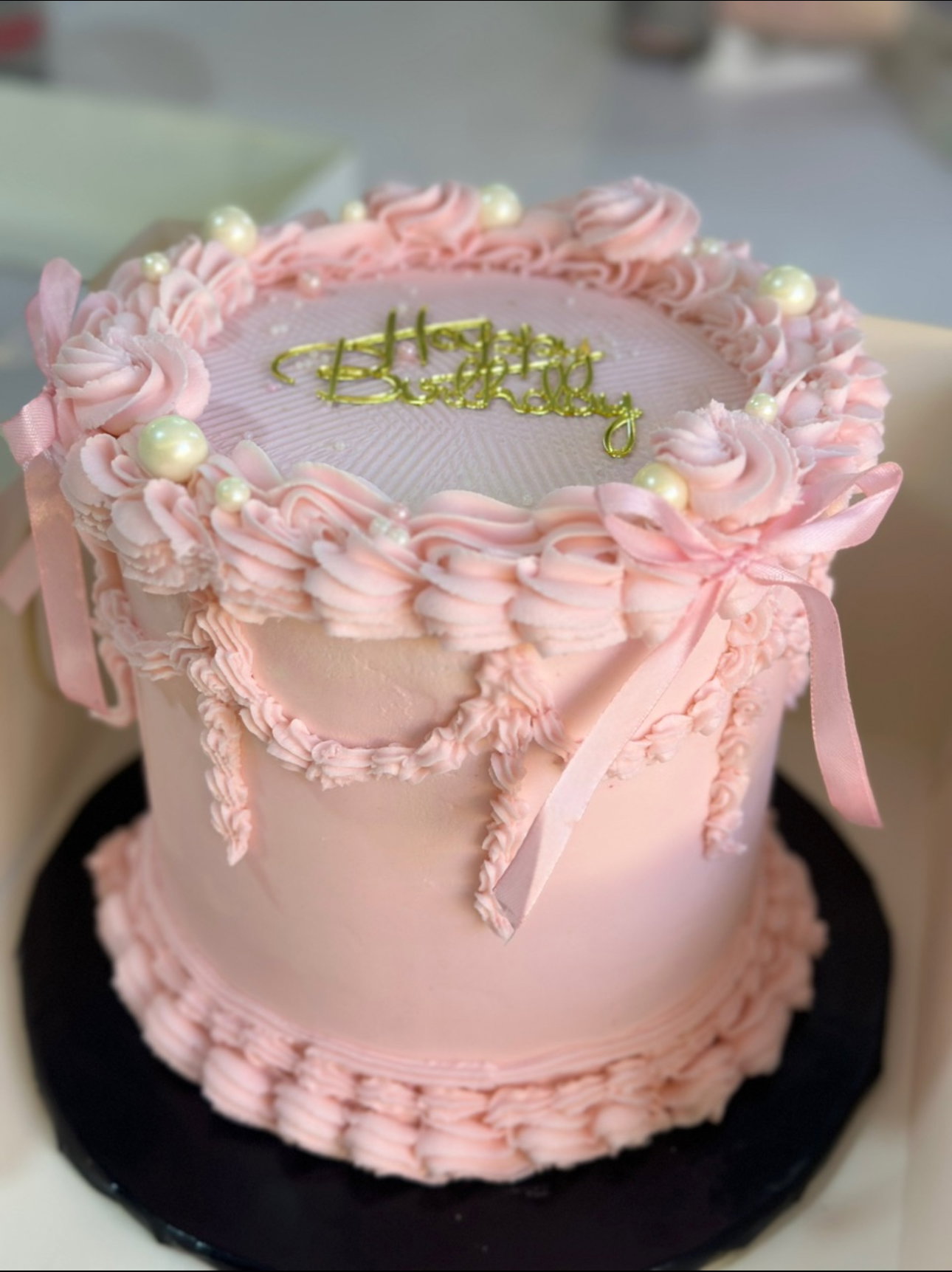 6 inches 3 Layers Buttercream cake  _3