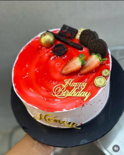 8 inches 1 Layer Whipped cream cake 