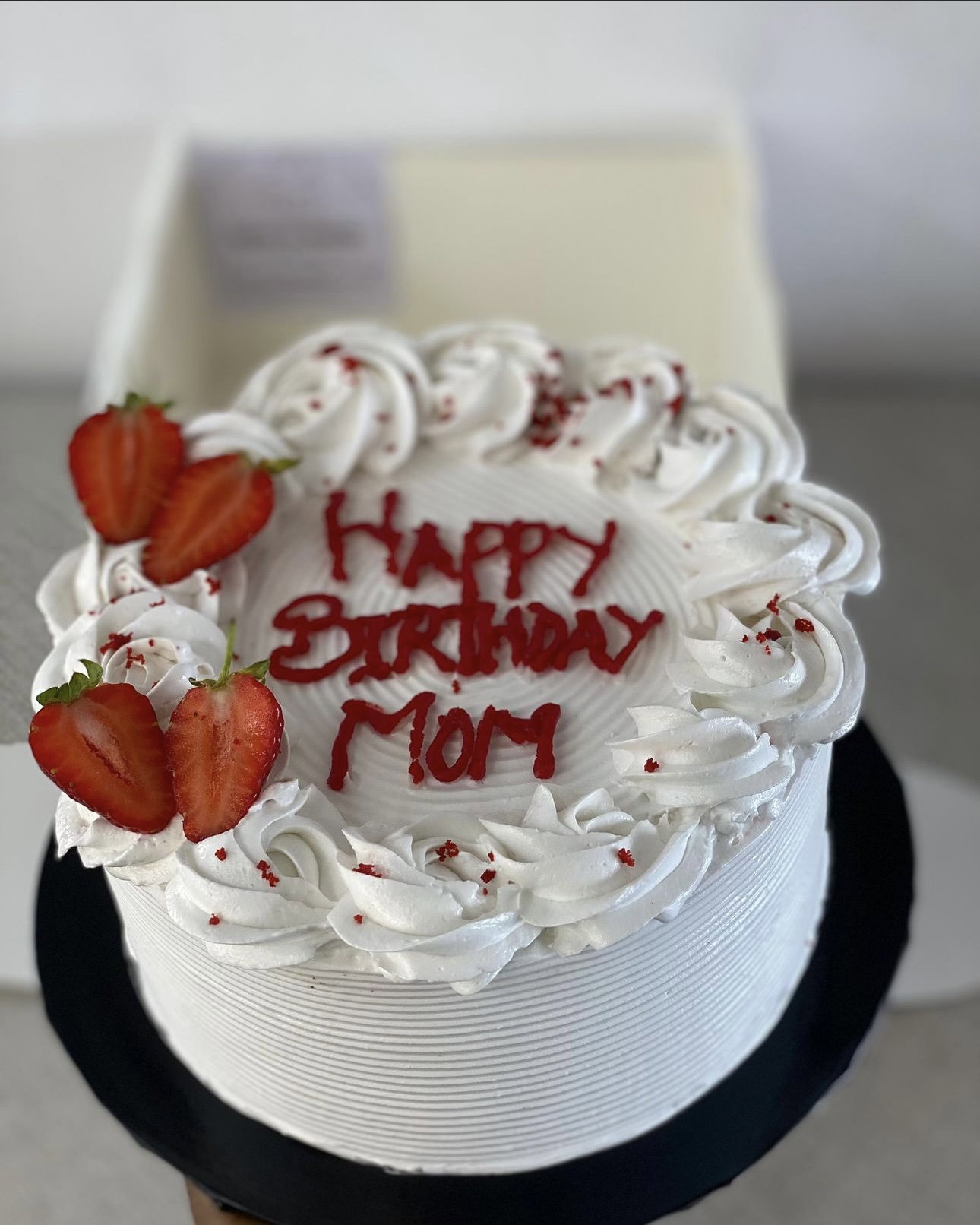 6 inches  1 Layer Whipped cream Cake  _1