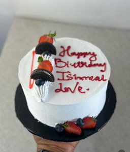6 inches 1 Layer Whipped cream Cake