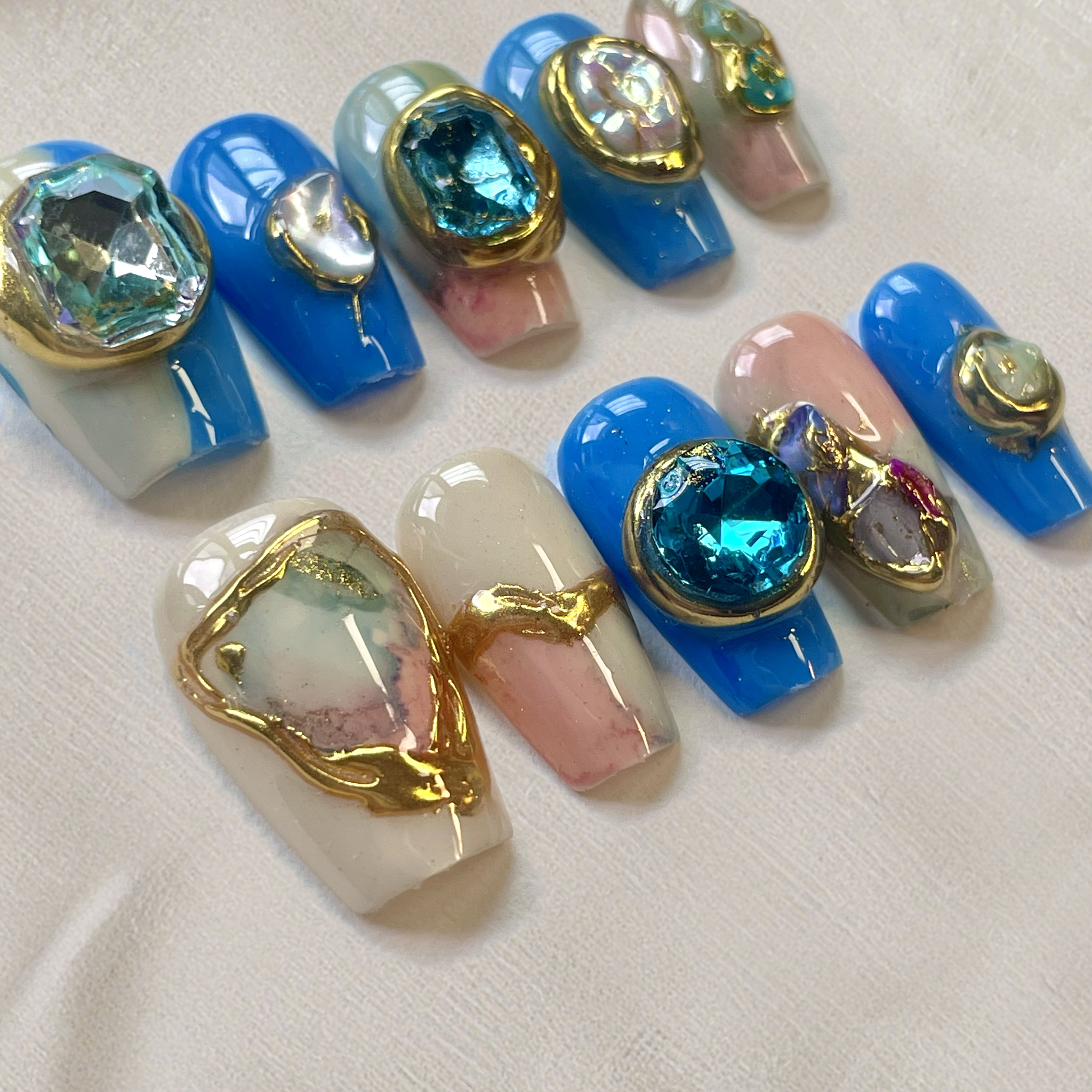 Blue_2
