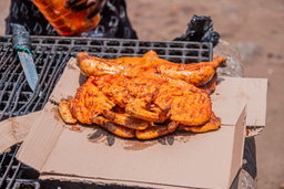 Full Chicken / Chikayonke
