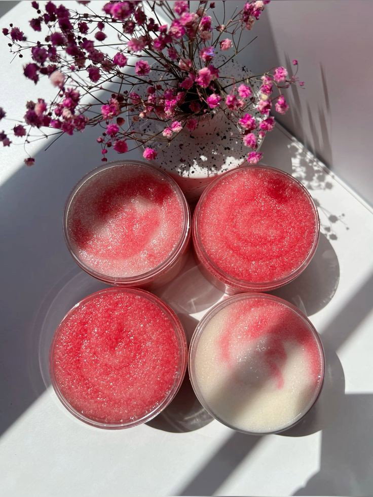 Strawberry Salt Body Scrub 250 ml _2
