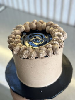 6 inches  2 Layers Whipped cream Cake   