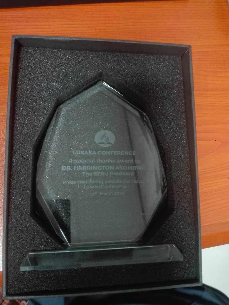 Engraved ware_5