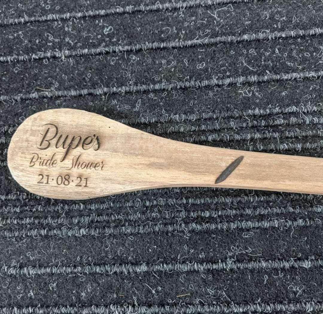 Engraved ware_10
