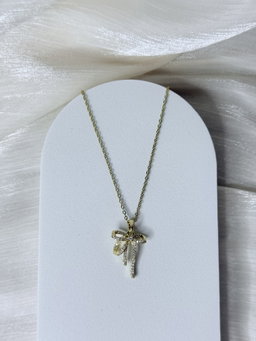 GIO Ribbon Necklace
