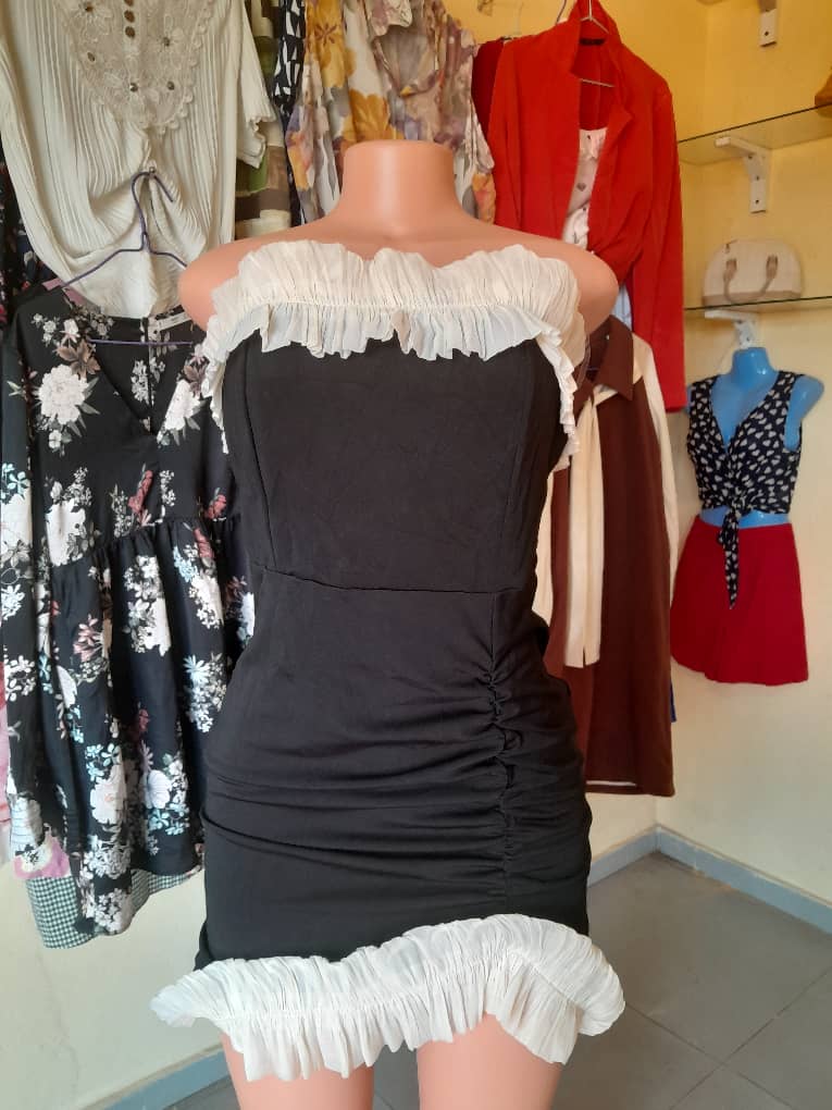 Robe Noir, Sexy, Moulante, Elégante pour Soirée_0