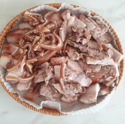 머릿고기 250g  이상