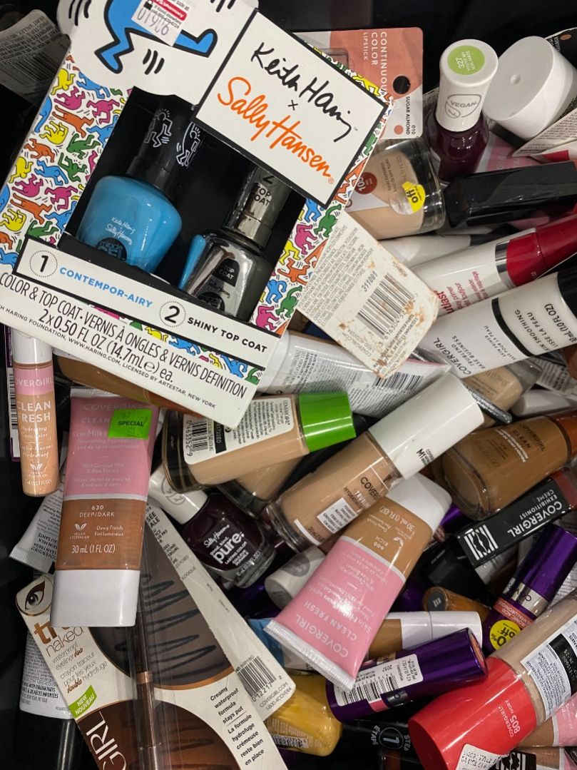 Covergirl Shelf Pulls Unmanifested Case Packs_2