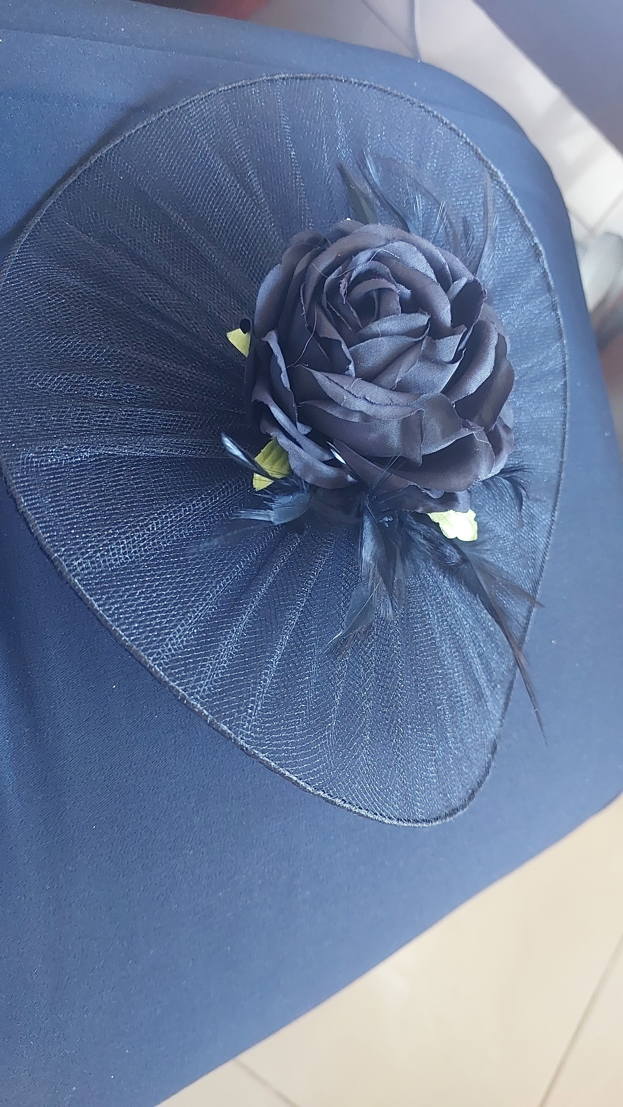 Fascinator with clip_0