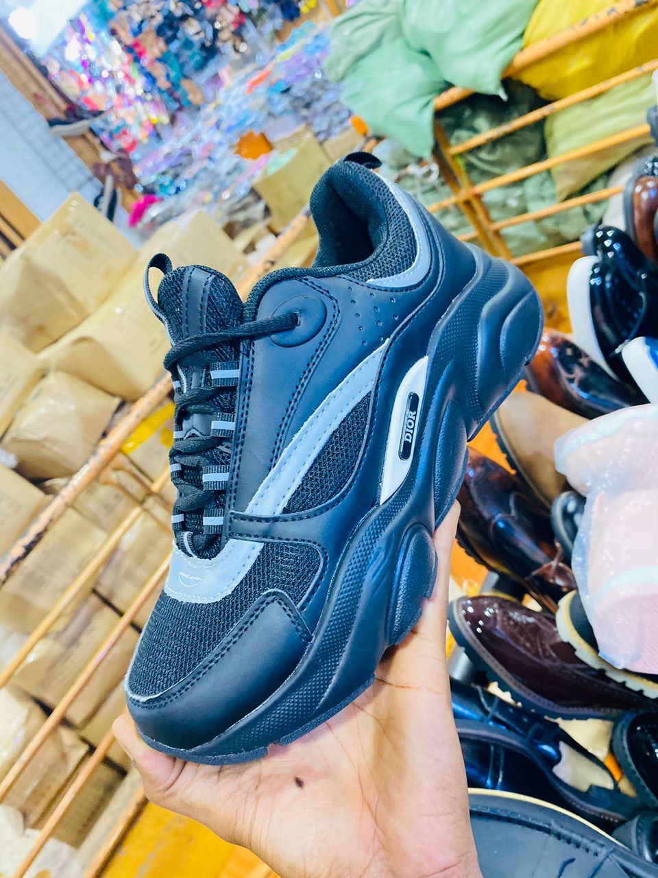 Canvas shoe