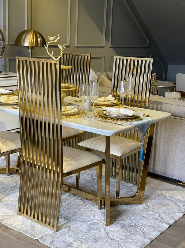 Royal wedding chair_1