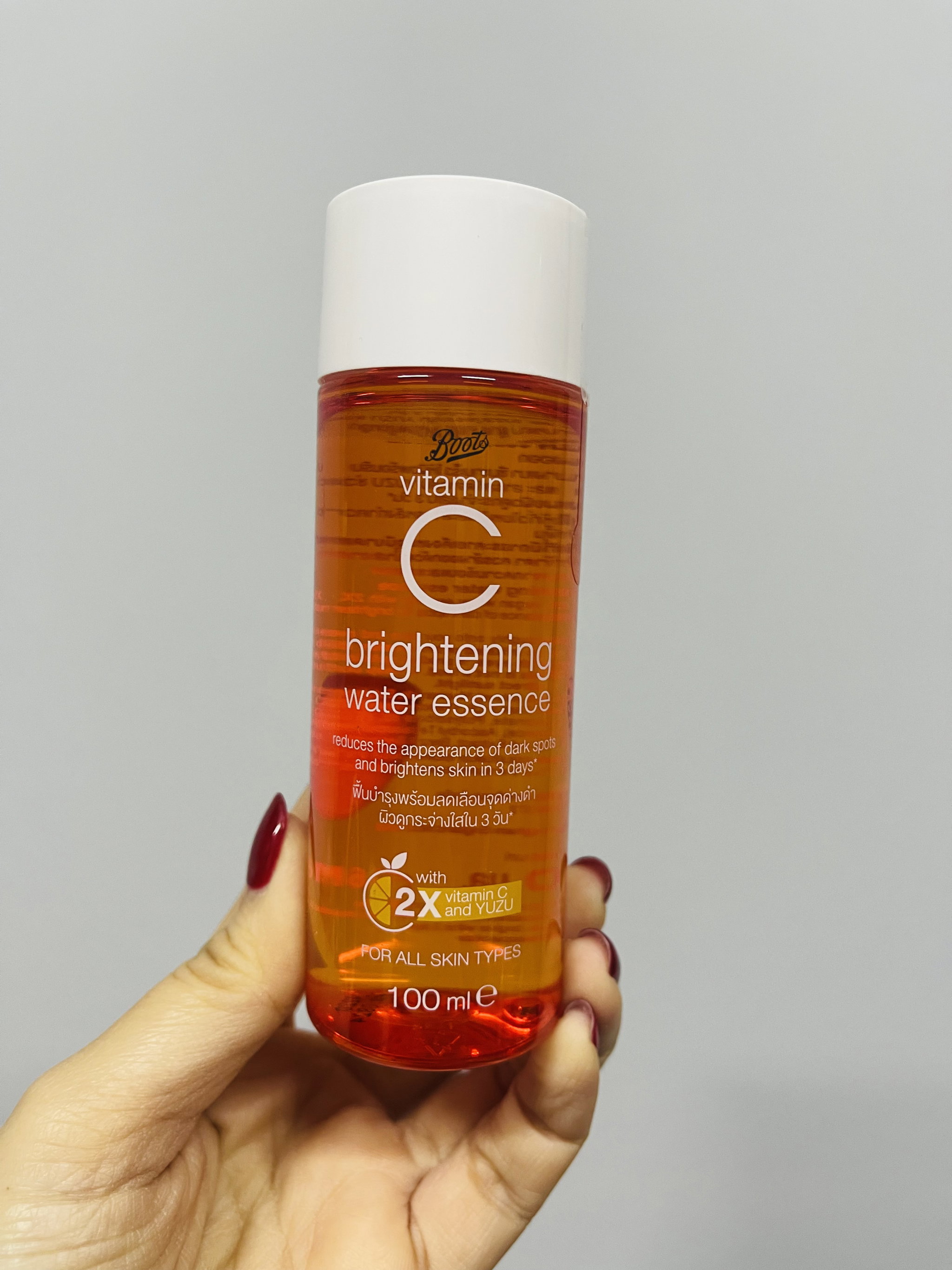 Boots Vit C Brightening Water Essence _0
