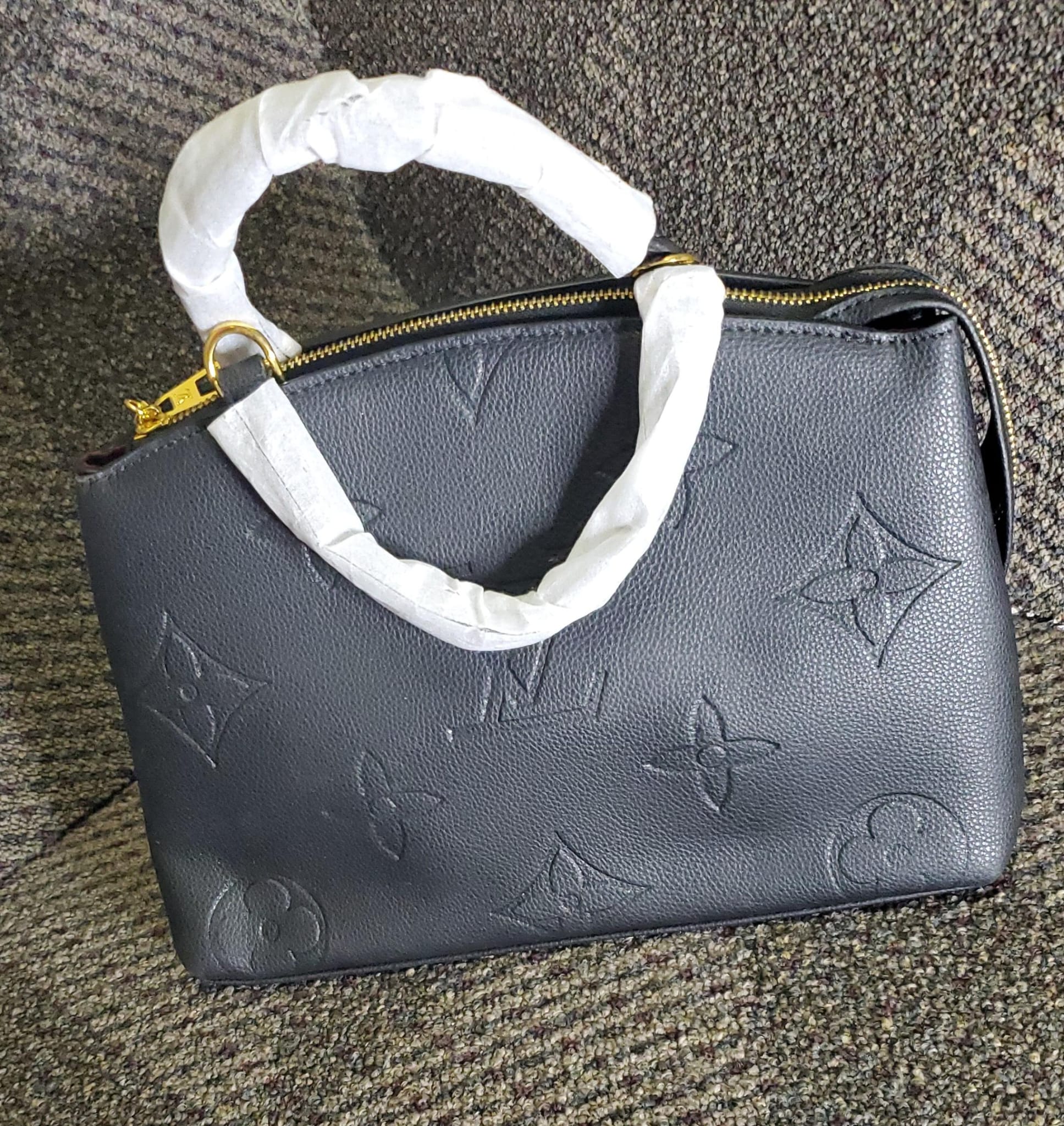Louis Vuitton Monogram Empreinte Petit Palais Pm Black Handbag_0