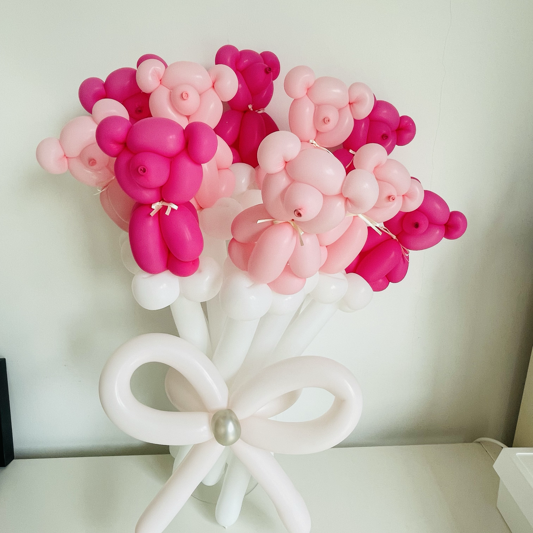 Cute bear balloon bouquet