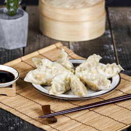 Korean Gyoza 6 pcs 만두 (Mandu)
