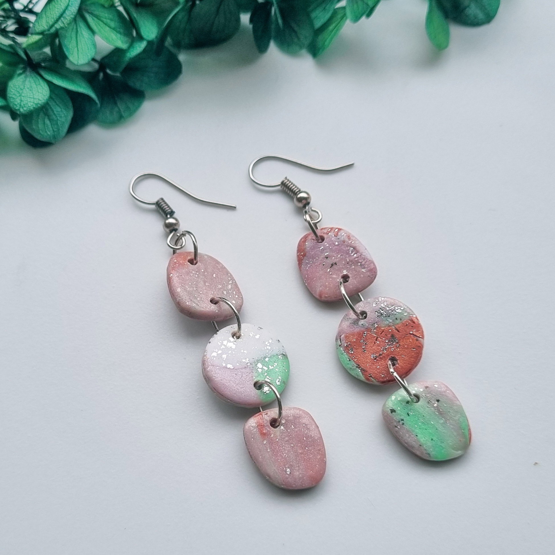 Beach pebbles_0