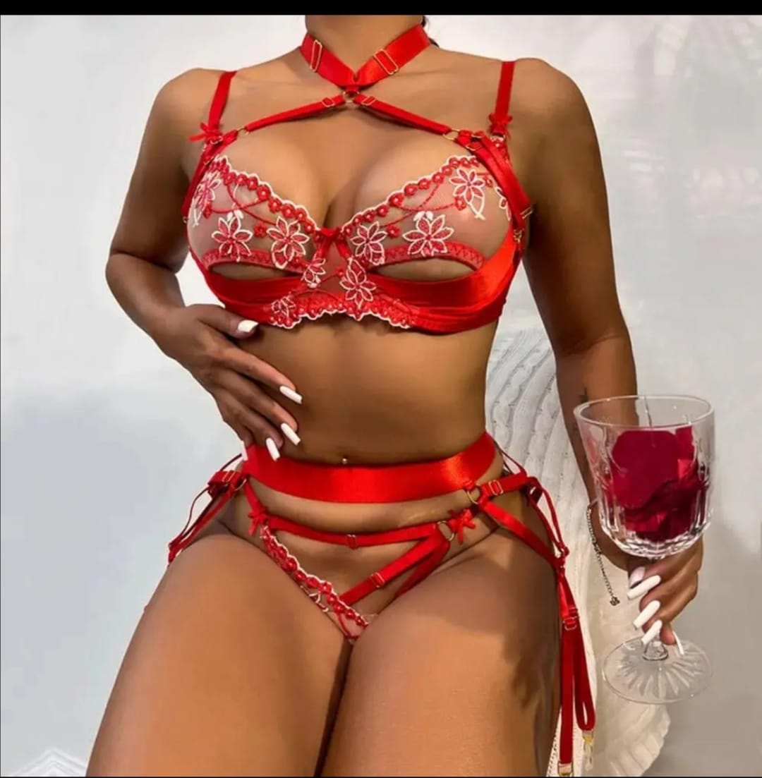 Lavish red_2