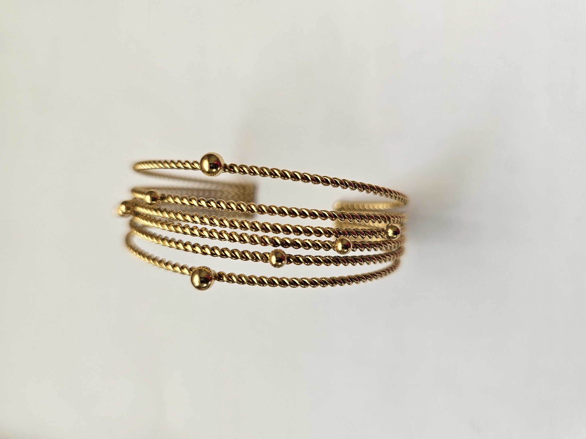 Open Ball Twist Cuff_2