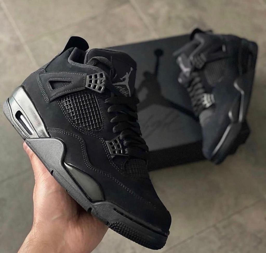 Jordan 4 all black _0