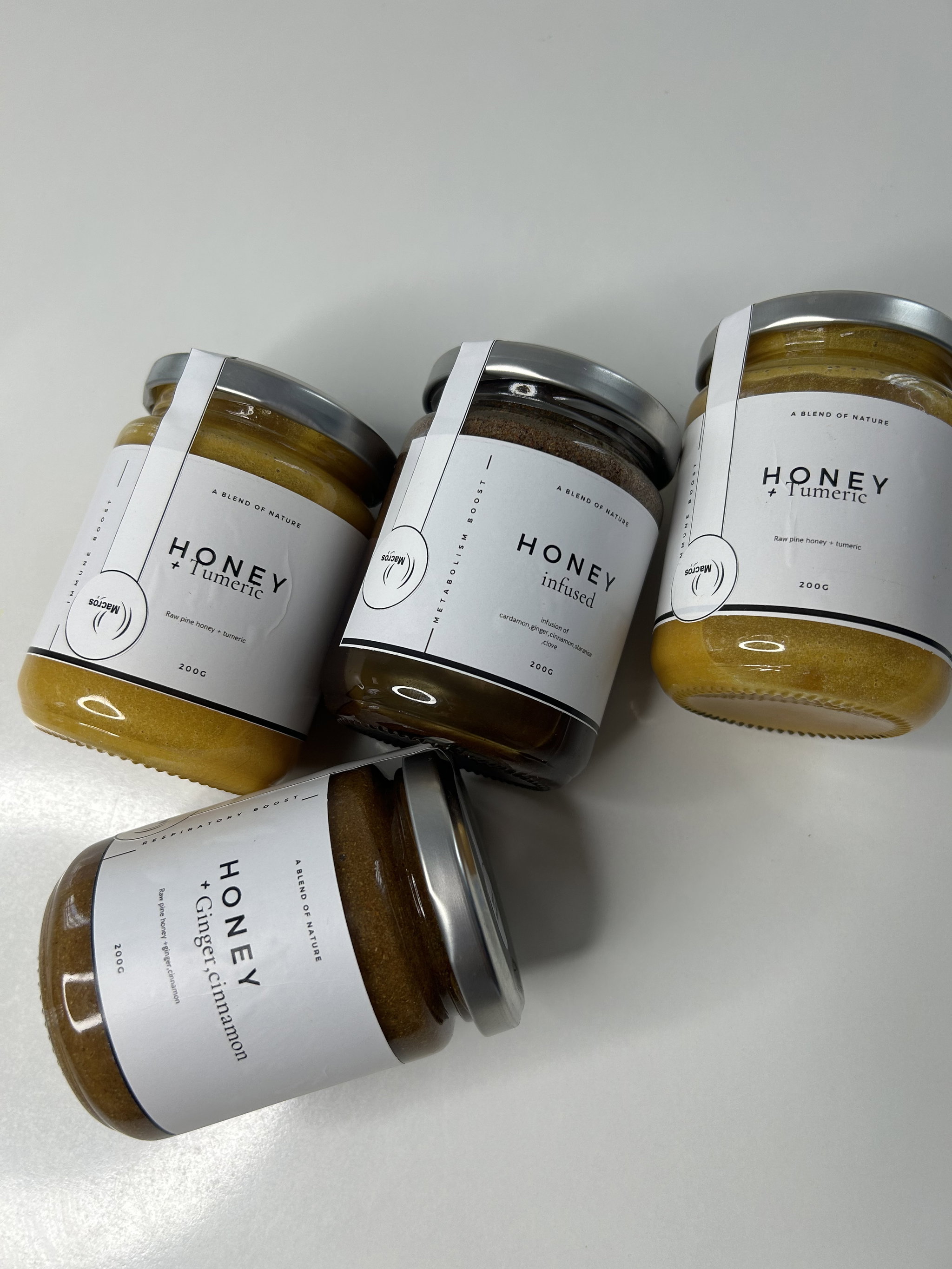 Tumeric Honey (200mls)_2