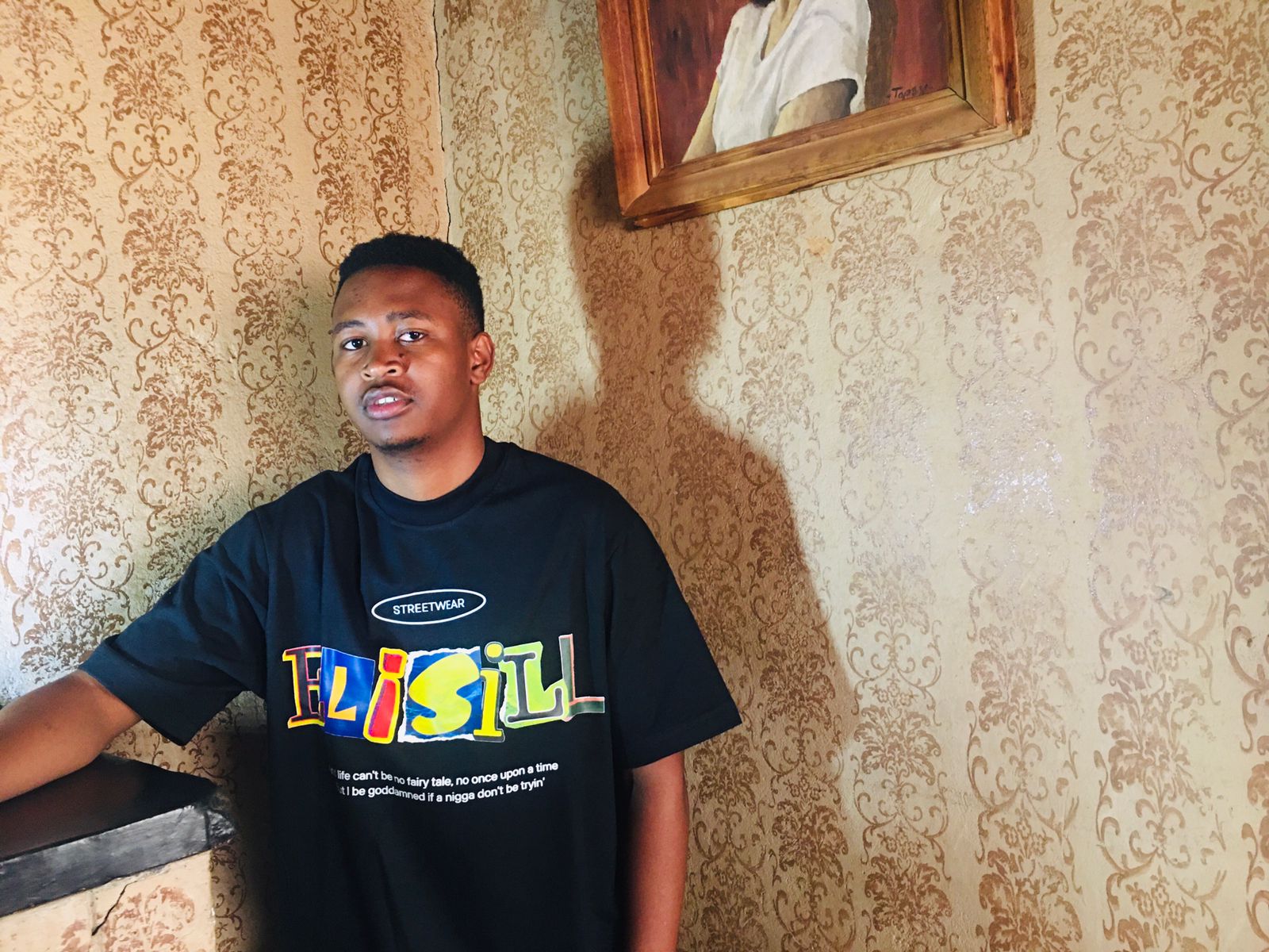 ELISILL STREETWEAR TEE_2