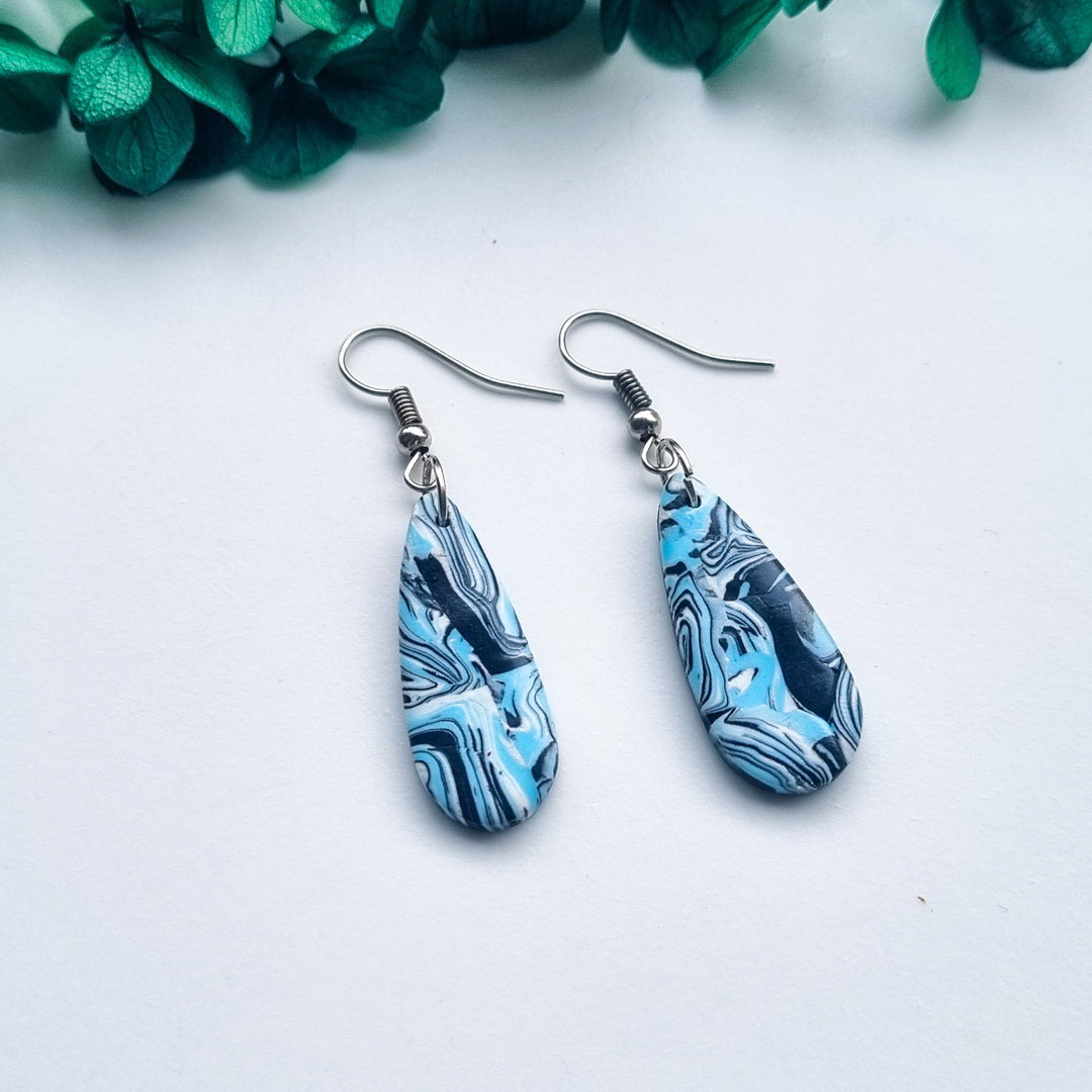 Black & Blue marble tear drop