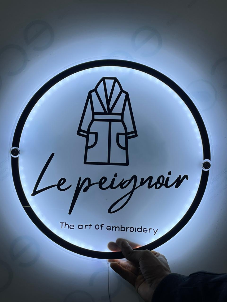 Wall logo _2