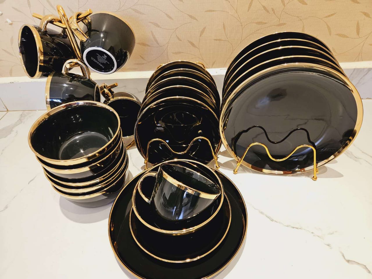 Black gold line  24 pcs dinner sets_0