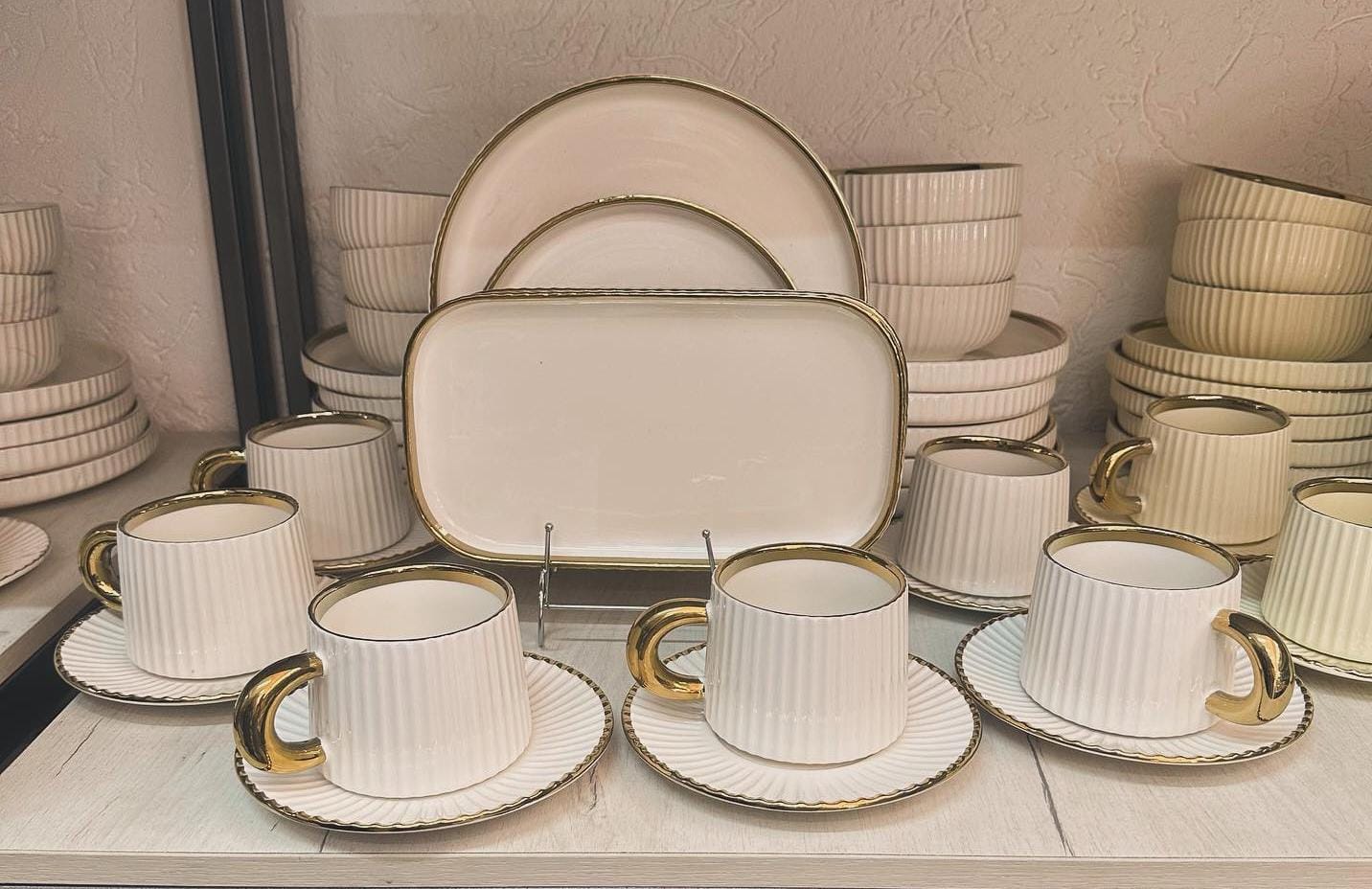 32pcs Elegant  European Porcelain Dinner set _1