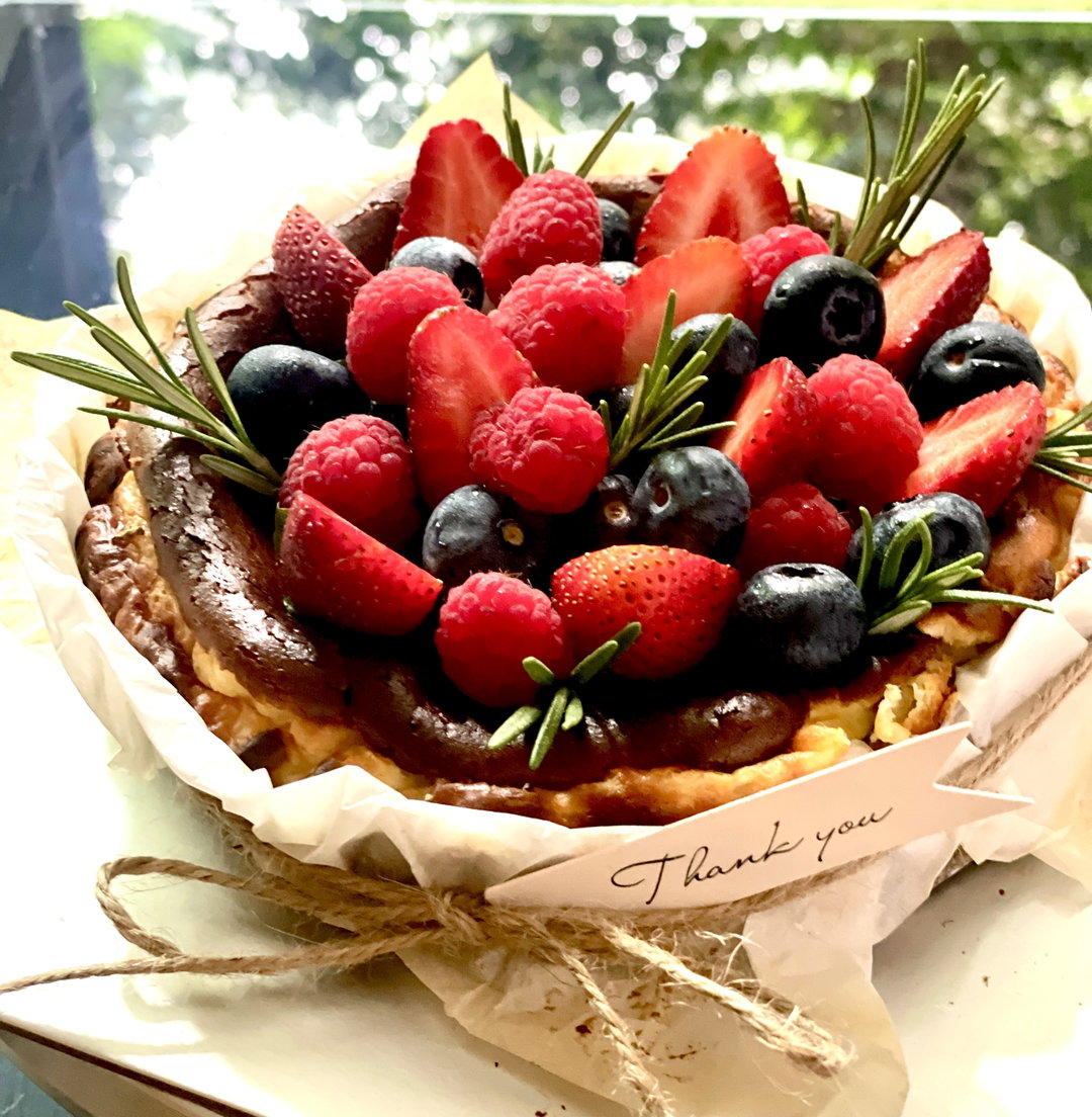 Basque burnt cheeses cake
