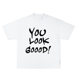 Look goood! White oversized tee 