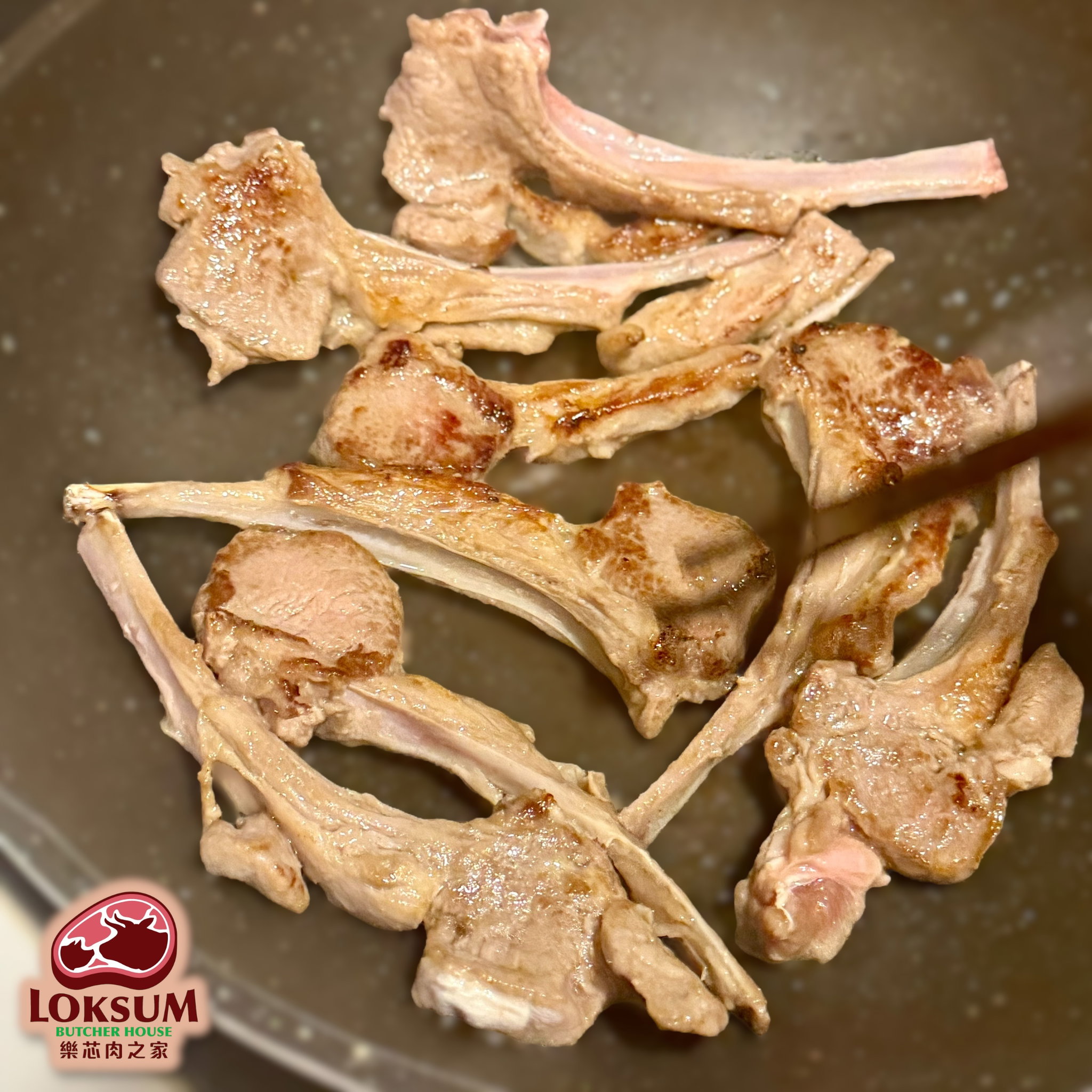 蒙古法式羊架8支骨(1 包兩排共16支骨) Mongolia Lamb Rack French Cut 8 Bones (per pack 2 racks total 16 bones)_2