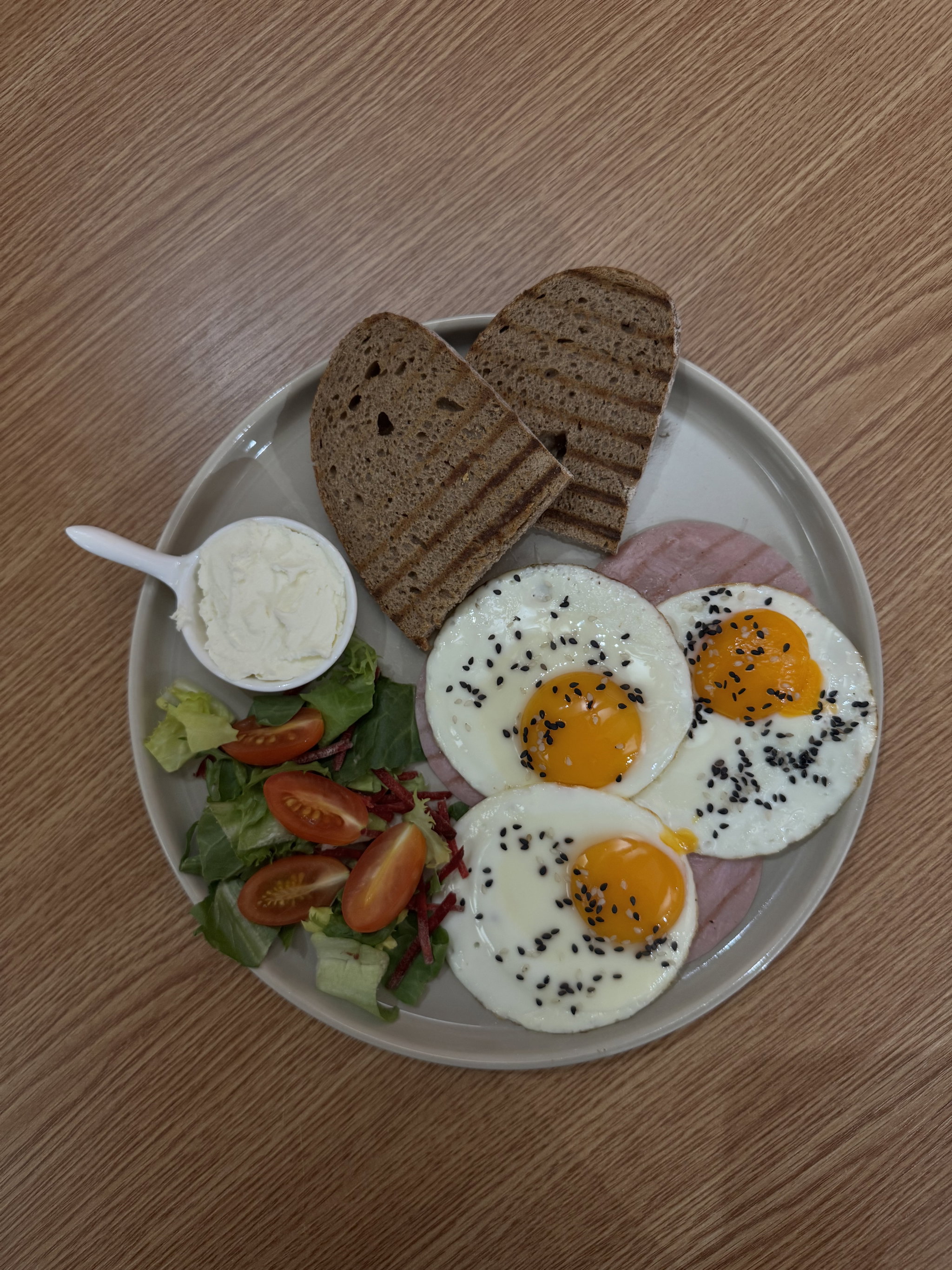Ham & Eggs 🍳_0