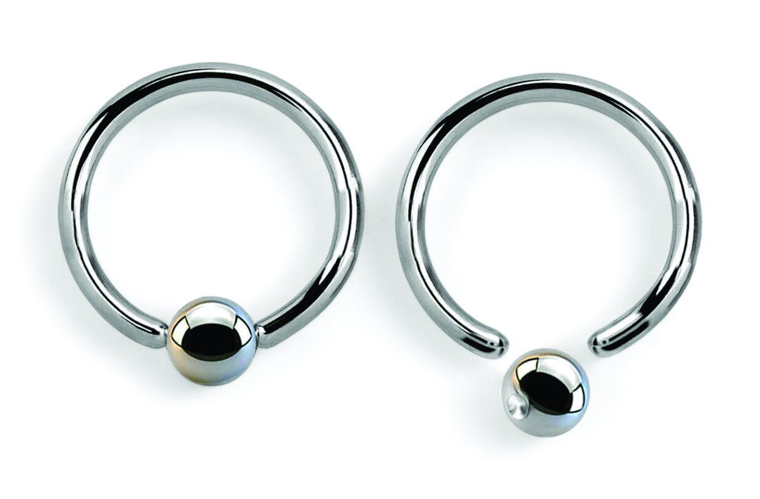 Ball closure ring