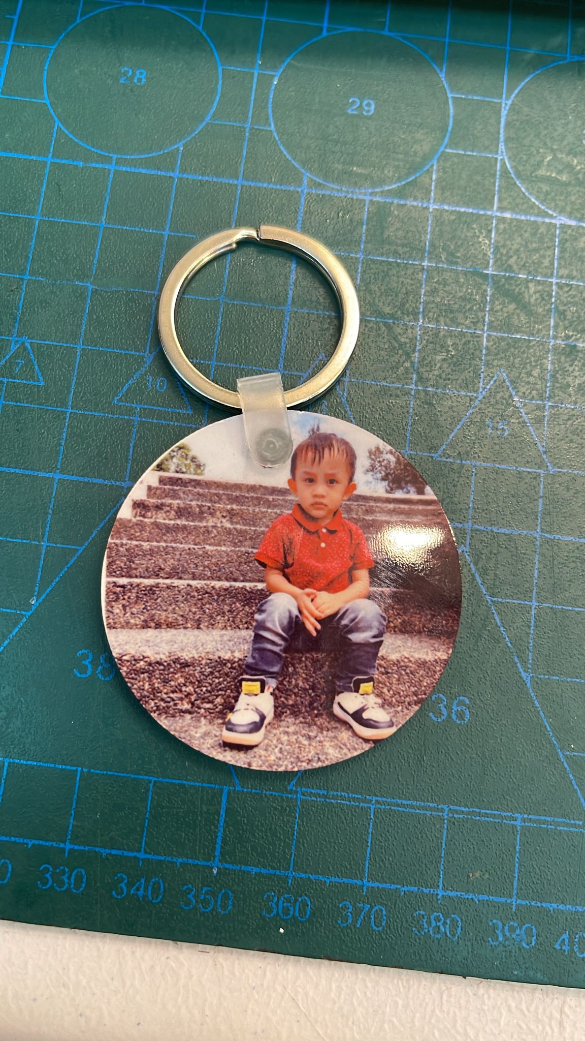 Customized Printed KeyChain (Put your own photos)_0