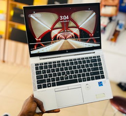 Hp EliteBook 840 G8 i7 11th Gen