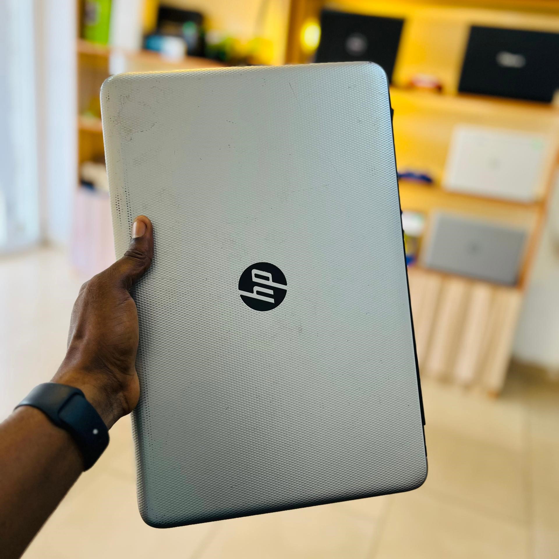 Hp pavilion i5 6th Gen_2