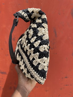Raphia shoulder bag