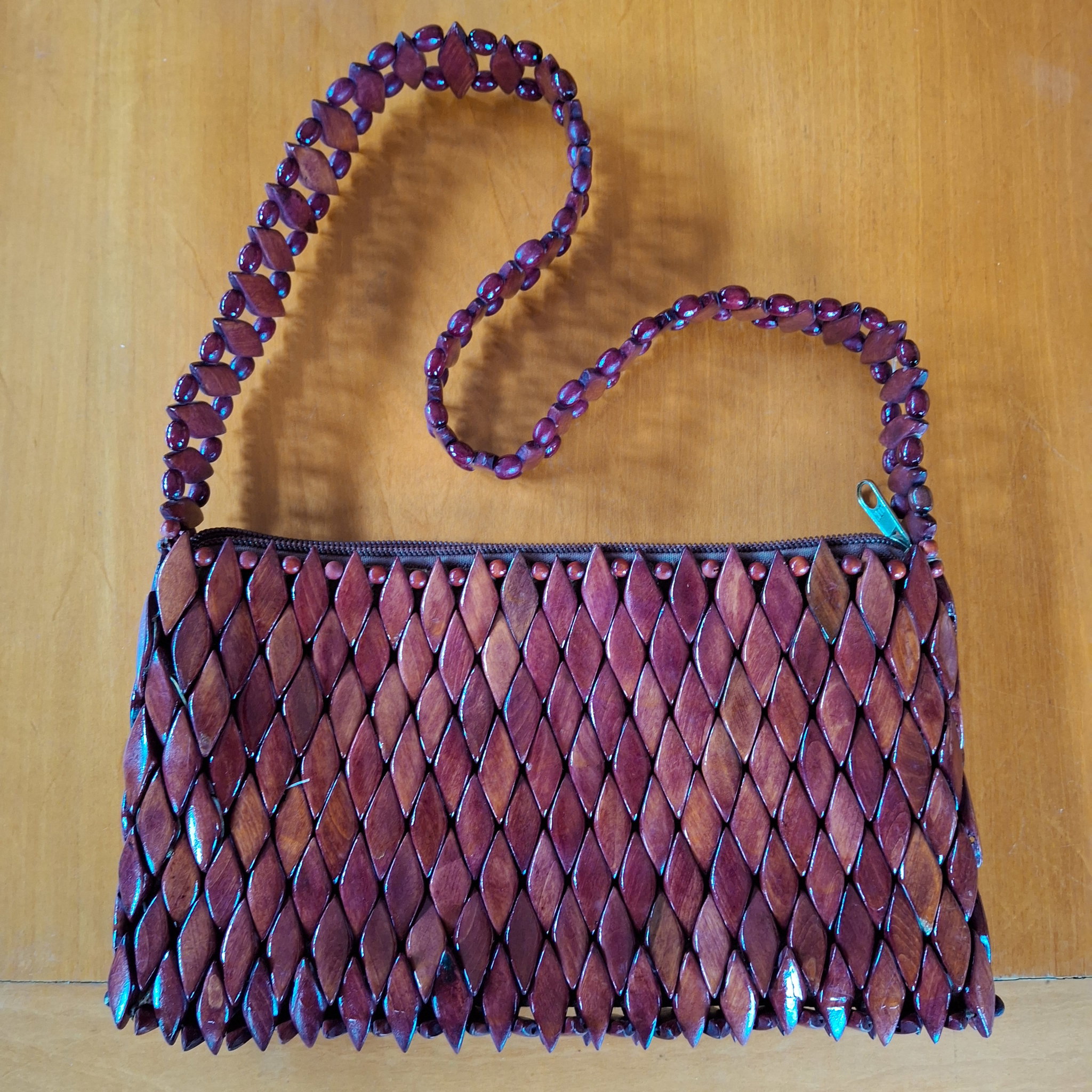 Bolsa Artesanal em Madeira_0