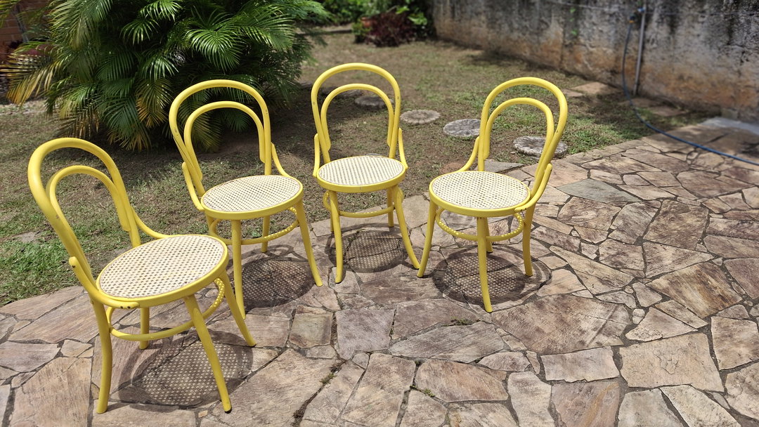 Conjunto de 4 cadeiras Thonet