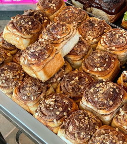 Pick your Cinnamon Rolls! 