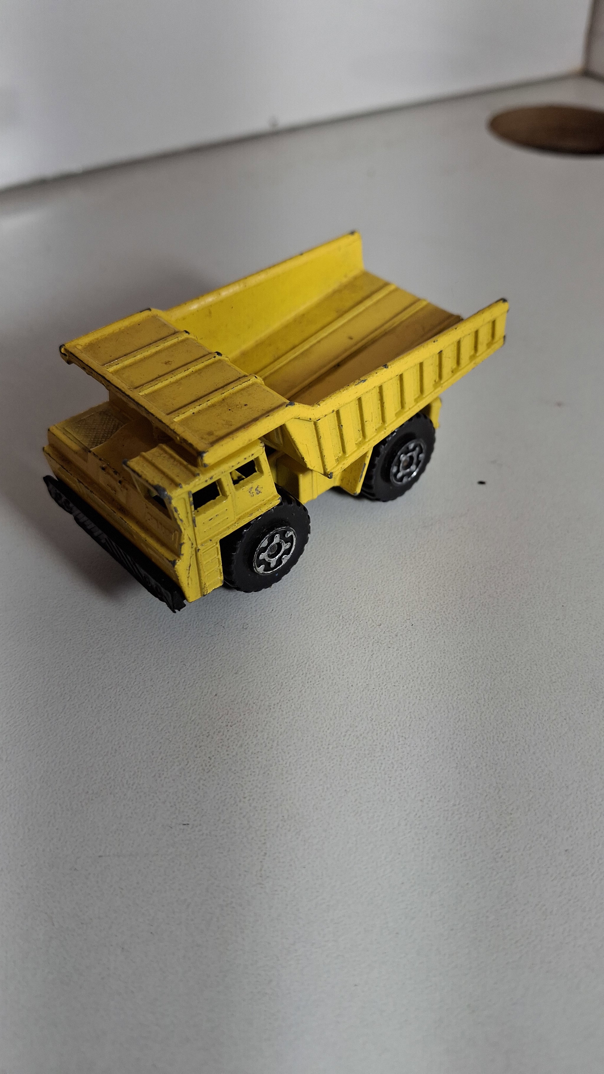 Matchbox Faun Dump Truck_0