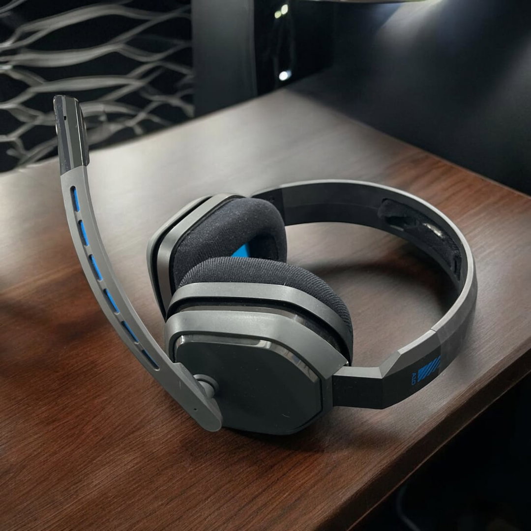 Astro Gaming A10 model Over-Ear Gaming Headset wired occasion USA 🇺🇸 
