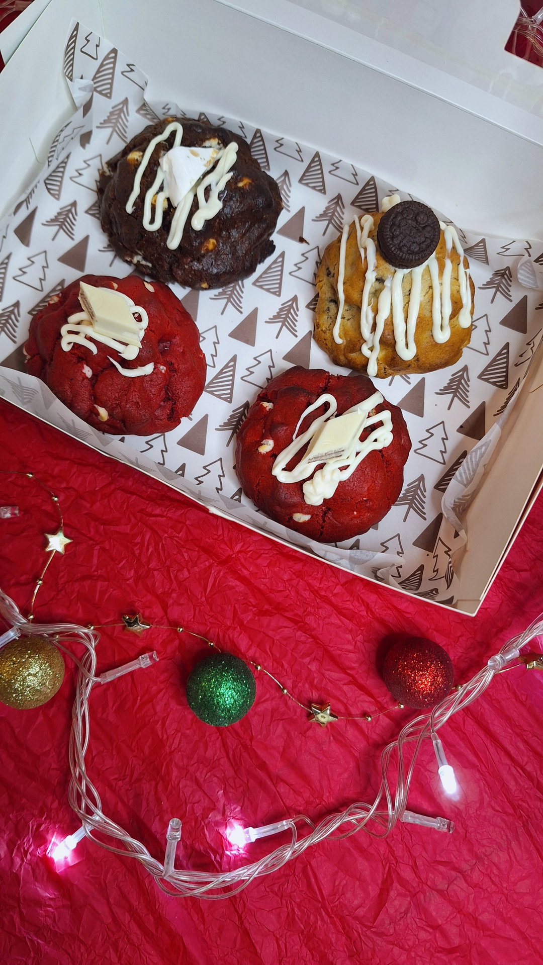 Caja navideña de 4 galletas (400gr)