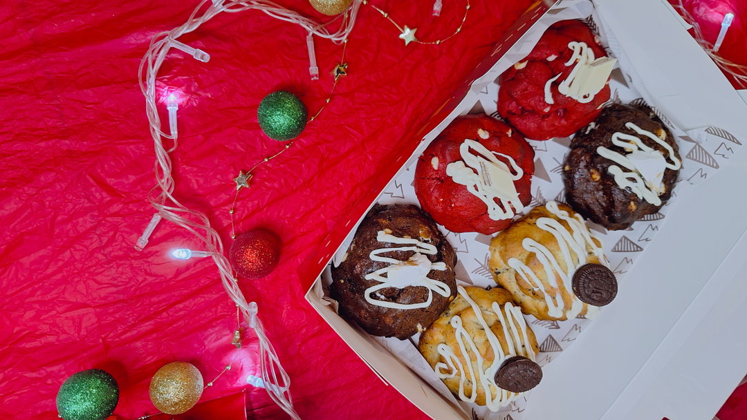 Caja navideña de 6 galletas (600gr)