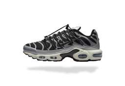 NIKE AIR MAX PLUS TN   UTILITY BLACK GREY 