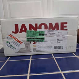 Máquina de costura Janome